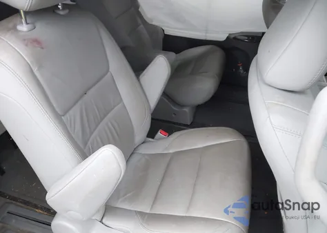 2016 Toyota Sienna Xle 7 Passenger from USA, damaged, VIN 5TDDK3DC0GS142499